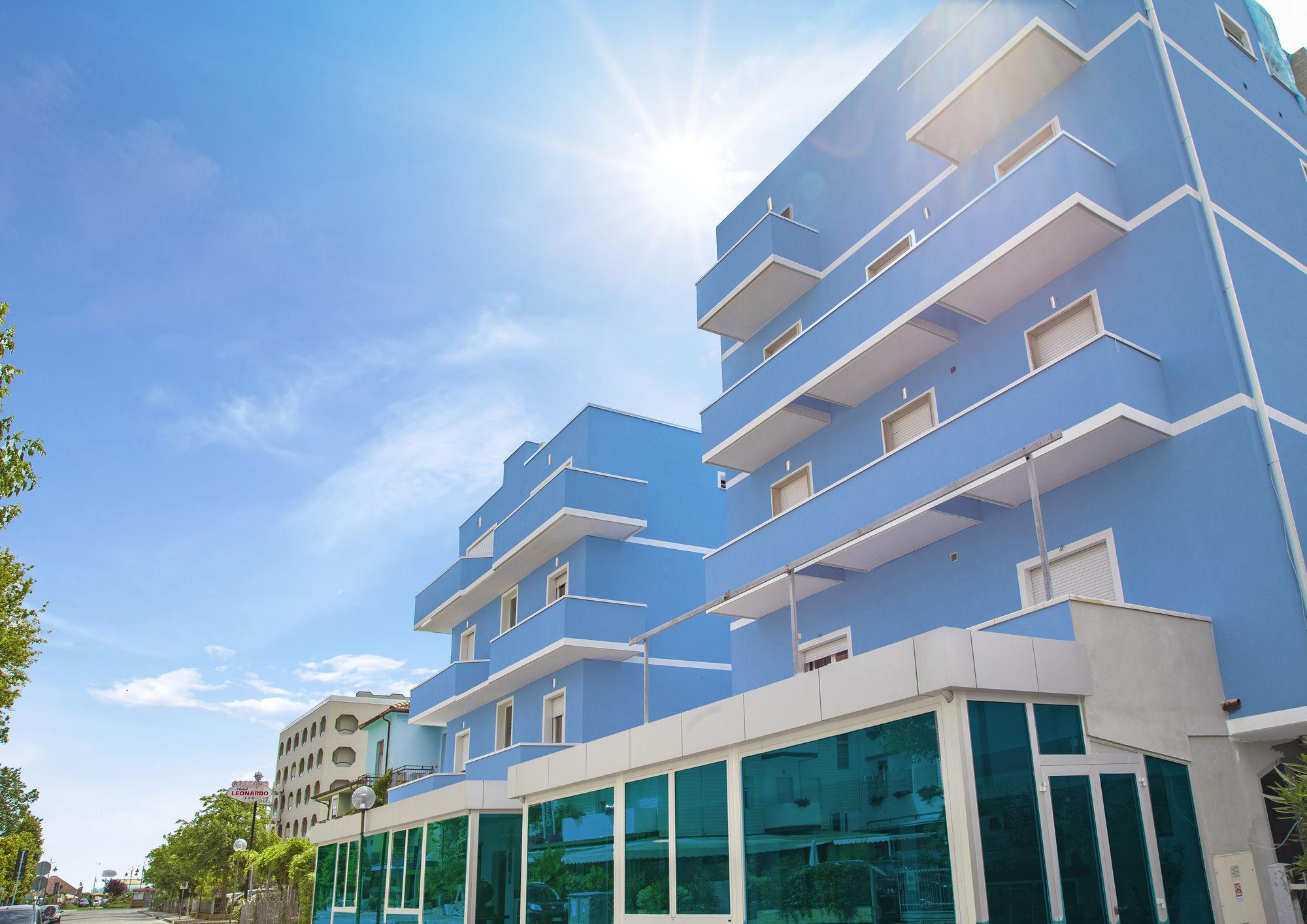 Hotel Leonardo Cesenatico Esterno foto